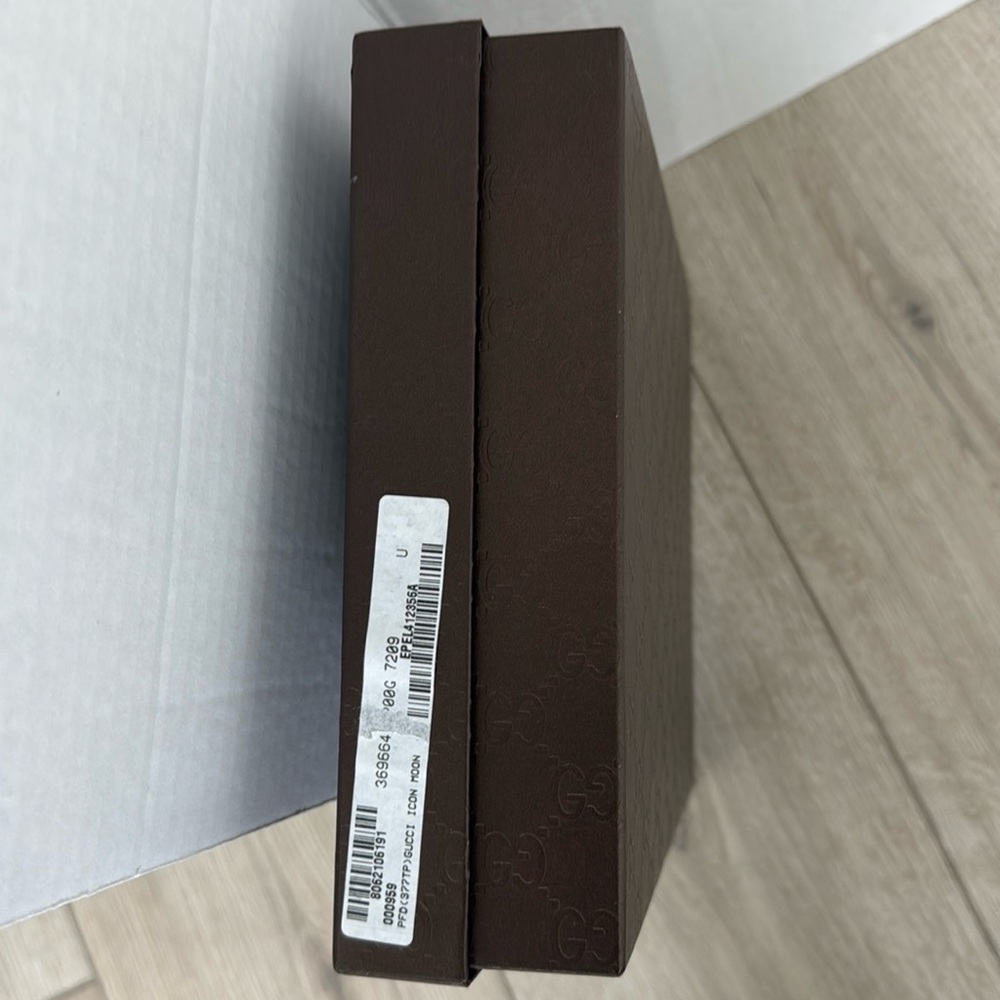 GUCCI DARK BROWN EMBOSSED GIFT BOX - Picture 7 of 8
